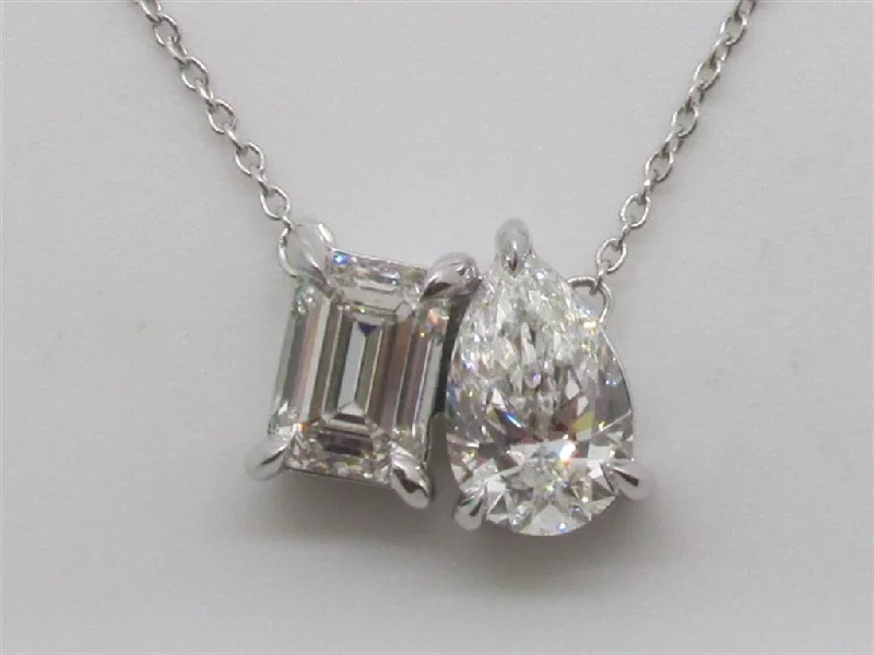 Ladies vintage-inspired layered necklaces -Diamond Pendant