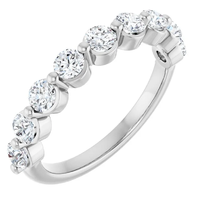 Engagement Rings（订婚戒指） - 100条长尾词Diamond Anniversary Ring