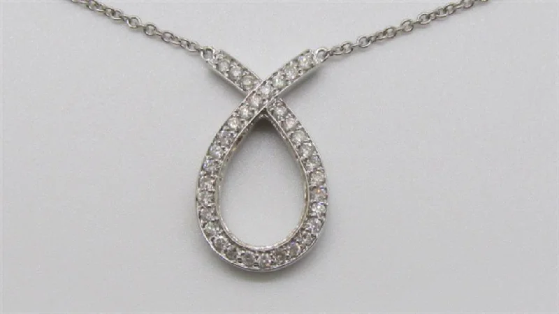 Ladies bold geometric choker necklaces -Diamond Pendant