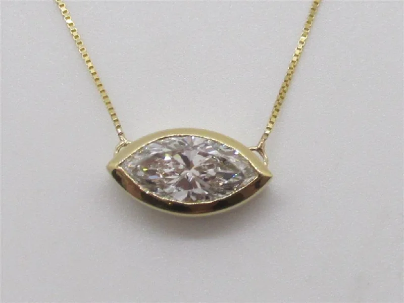 Modern diamond bar necklaces for women -Diamond Pendant