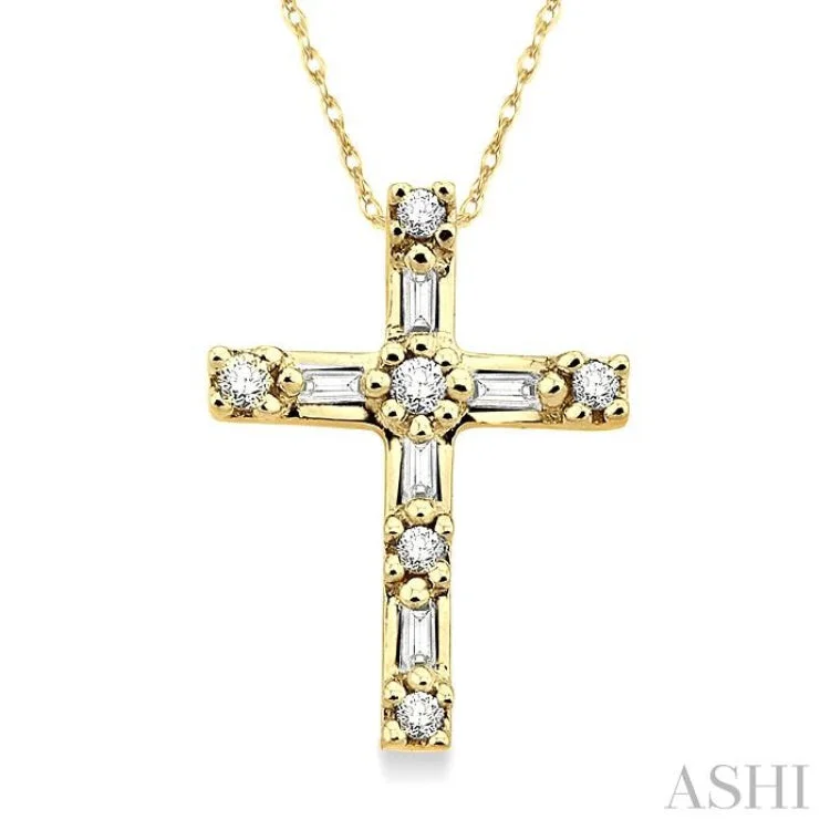 Ladies lightweight pearl necklaces -1/10 Ctw Diamond Cross Pendant in 10K Yellow Gold with Chain