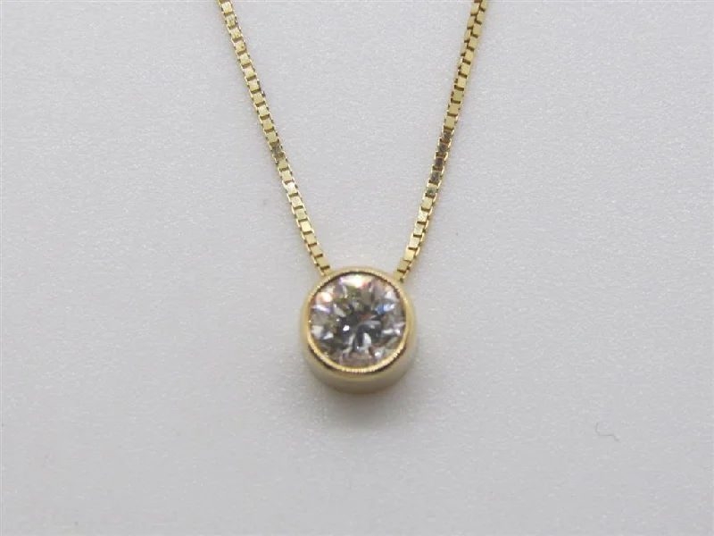 Vintage crystal pendant necklaces for ladies -Diamond Pendant