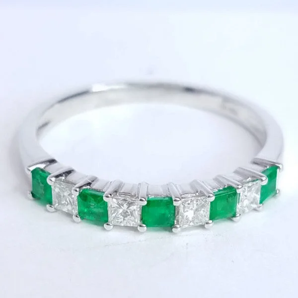 Ladies trendy open gem ring -"DBAND01743" Diamond & Emerald Stack Ring