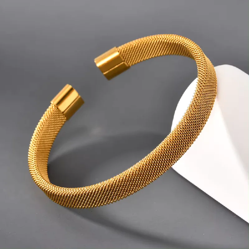 Vintage crystal link bracelets -Sleek Gold-Plated Mesh Cuff Bracelet For Men